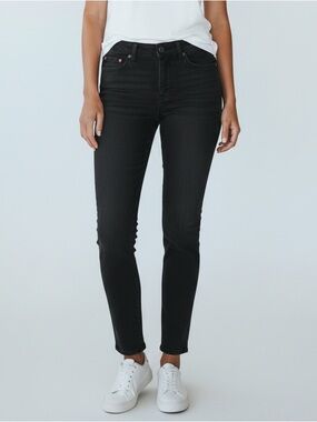 Hudson Women’s Mid Rise Ankle Natalie Super Skinny Black Jeans